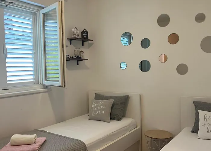 公寓 Apartman B&B 马卡尔斯卡